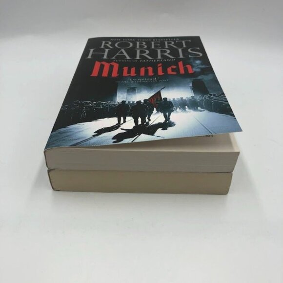 Robert Harris Set of 2 Paperback Fiction Books Dictator Munich NYT Bestseller - Picture 5 of 14
